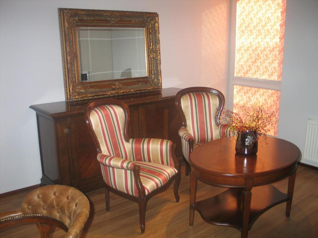 Luna Otel Marijampolė Oda fotoğraf