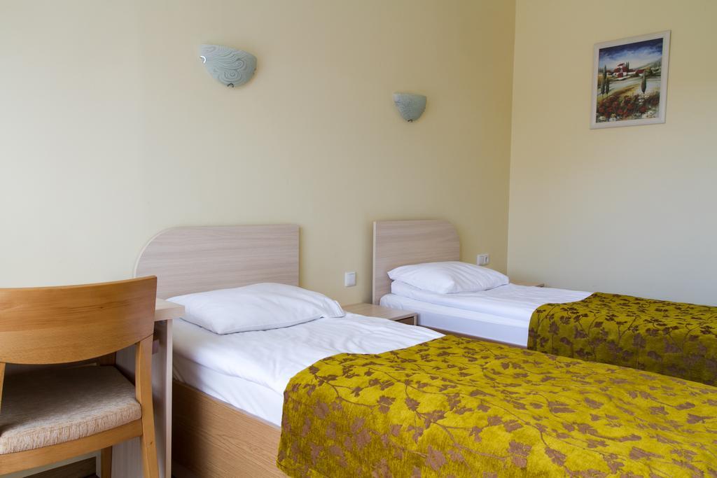 Luna Otel Marijampolė Dış mekan fotoğraf